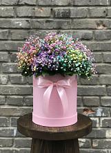 Цветочная композиция из Гипсофила и Розы в шляпной коробке в Ибреси
