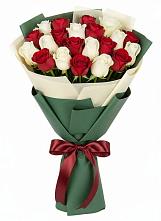 Букет Микс из красных и белых роз #REPLACE_PRED# Ибреси