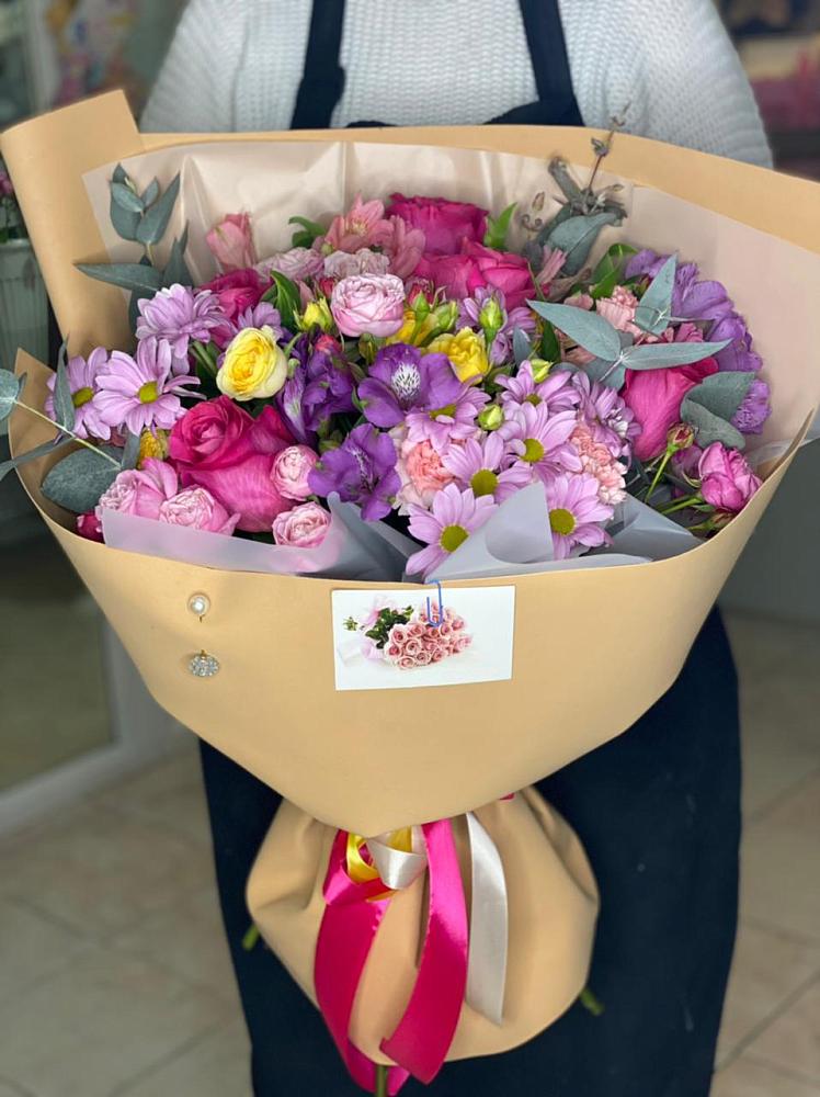 Букет цветов из: Хризантемы, Гвоздики и Альстромерии в Ибреси