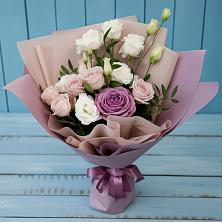 Букет цветов из:  Розы и Лизиантусы в Ибреси