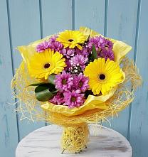 Букет цветов из:  Хризантемы и Герберы в Ибреси