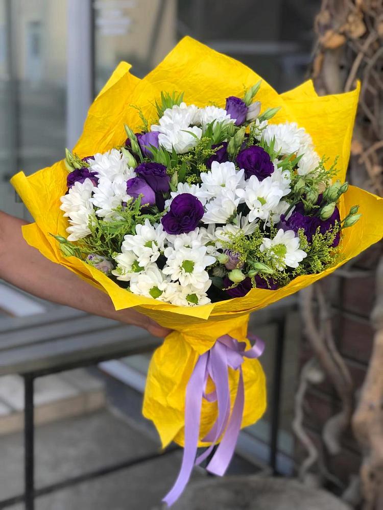Букет цветов из: Ирисы, Хризантемы и Ромашки в Ибреси