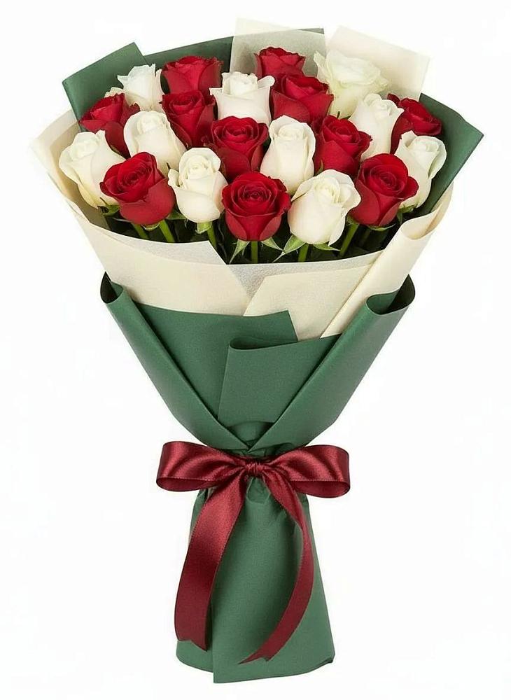 Букет Микс из красных и белых роз в Ибреси