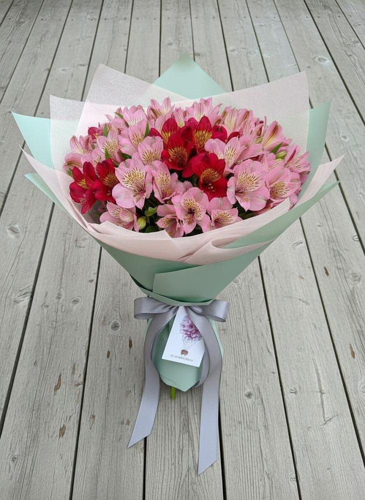 Букет цветов из: Альстромерии в Ибреси