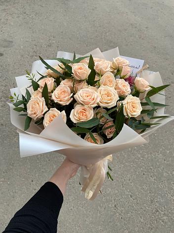 Букет Кремовые розы Латте в Ибреси