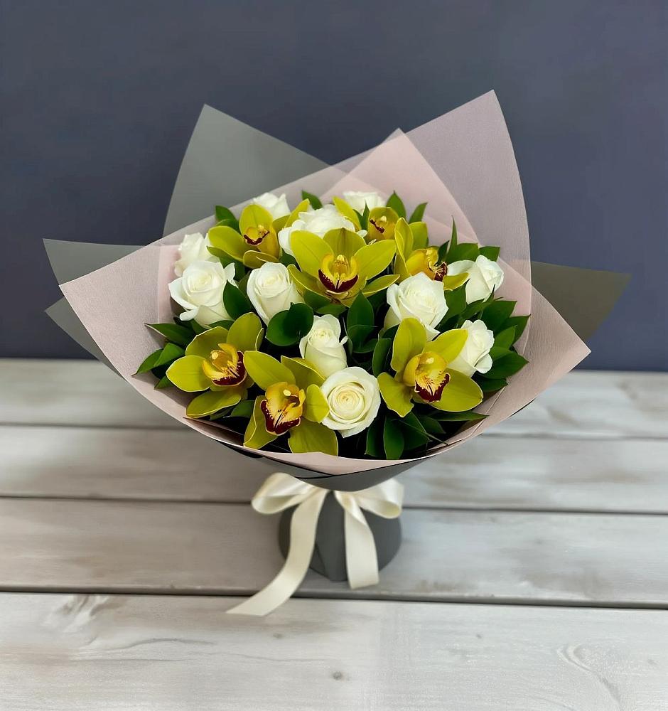 Букет цветов из: Орхидеи и Розы в Ибреси