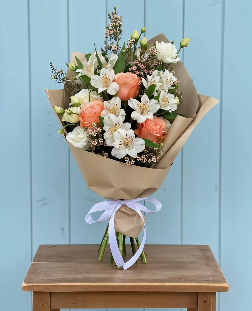 Букет цветов из: Альстромерии, Лизиантусы, Розы и Хризантемы в Ибреси