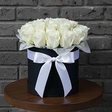 Цветочная композиция из Розы в шляпной коробке #REPLACE_PRED# Ибреси